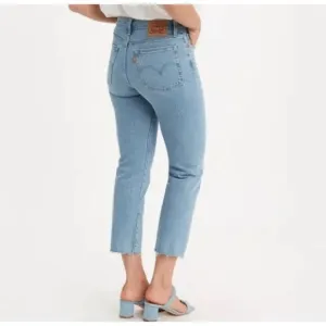 Levi's Premium Big E Women's Wedgie Straight Fit Jeans size 29