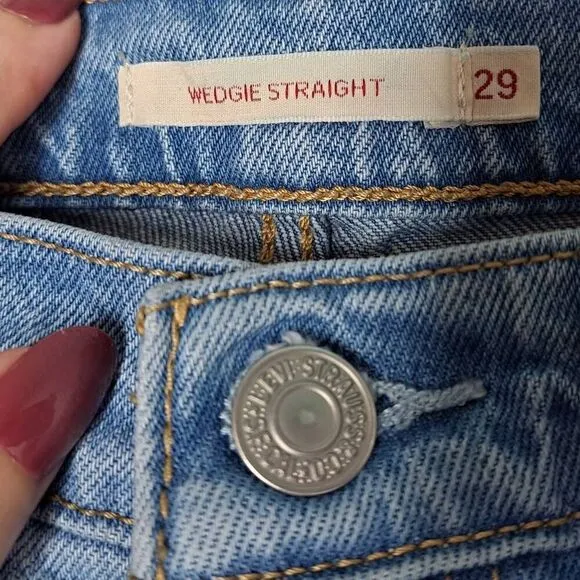 Levi's Premium Big E Women's Wedgie Straight Fit Jeans size 29