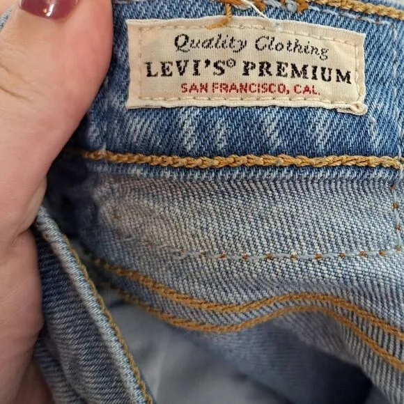Levi's Premium Big E Women's Wedgie Straight Fit Jeans size 29
