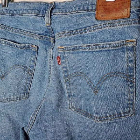 Levi's Premium Big E Women's Wedgie Straight Fit Jeans size 29