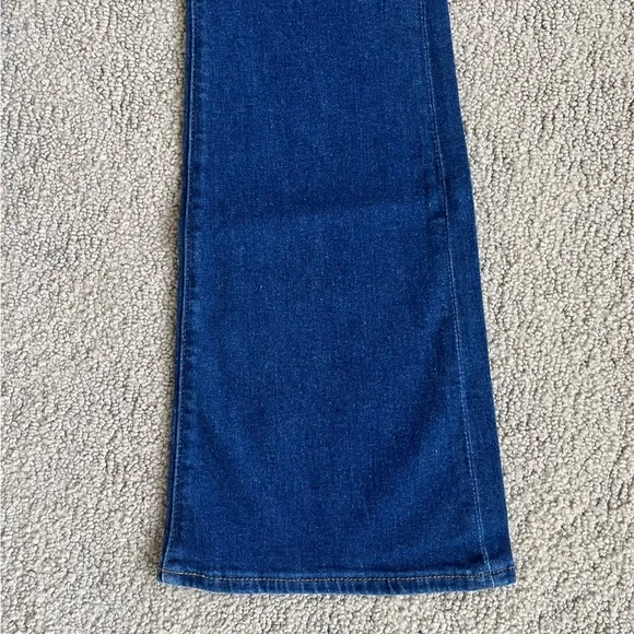 LOFT The Slim Flare High Rise Jeans 26/2