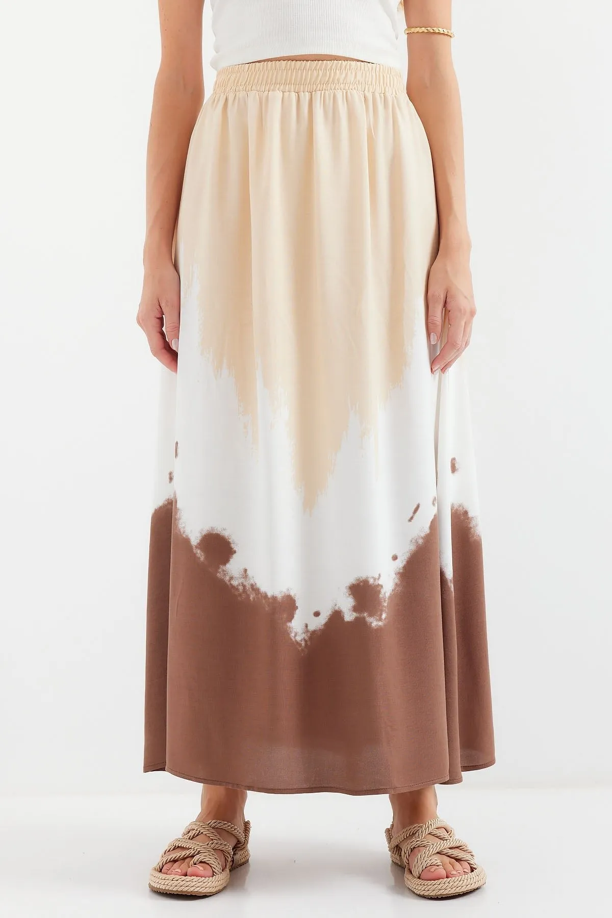 <tc>Jupe longue à motif en viscose 8025.

</tc>