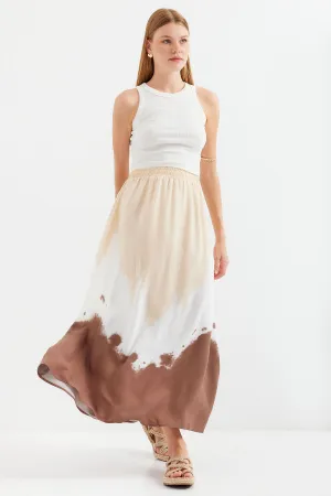 <tc>Jupe longue à motif en viscose 8025.

</tc>