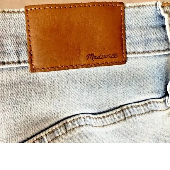 Madewell 11&quot; Roadtripper High Rise Light Wash Jeans