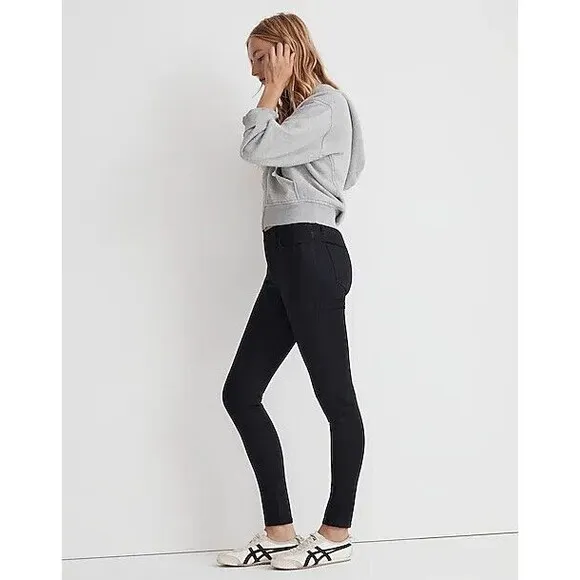 Madewell Petite Sz 32P Mid-Rise Roadtripper Skinny Jeans Bennett Black Wash NWT