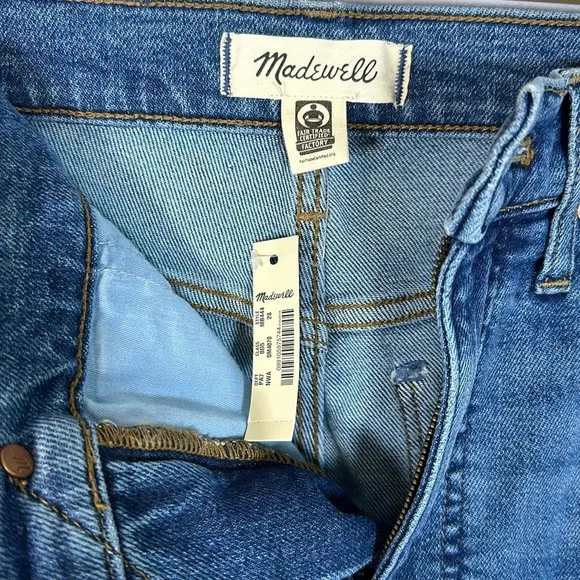 Madewell Slim Demi-Boot Jeans NWT Size 28