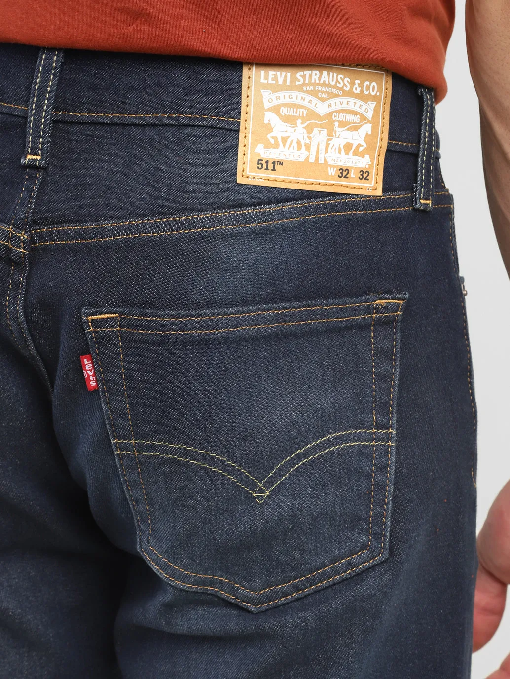 Men's 511 Blue Slim Fit Mid Rise Jeans