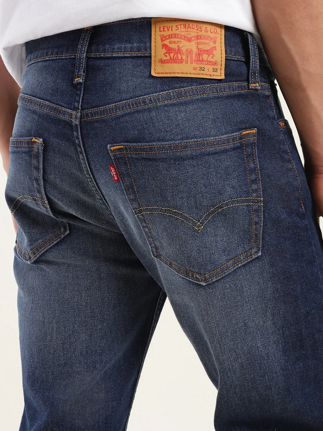 Men's 511 Blue Slim Fit Mid Rise Jeans
