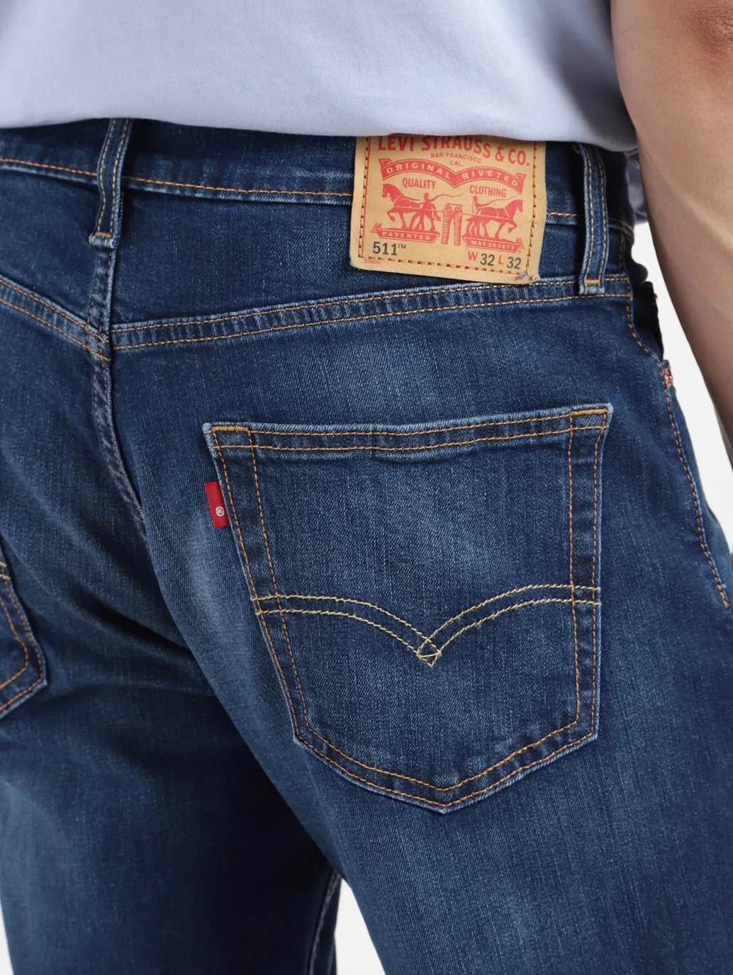 Men's 511 Navy Blue Slim Fit Mid Rise Jeans