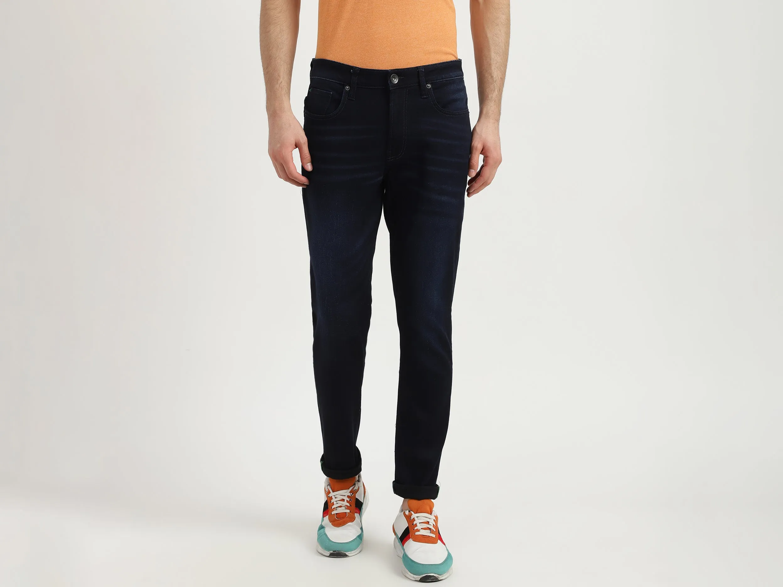Mens Carrot Fit Solid Jeans