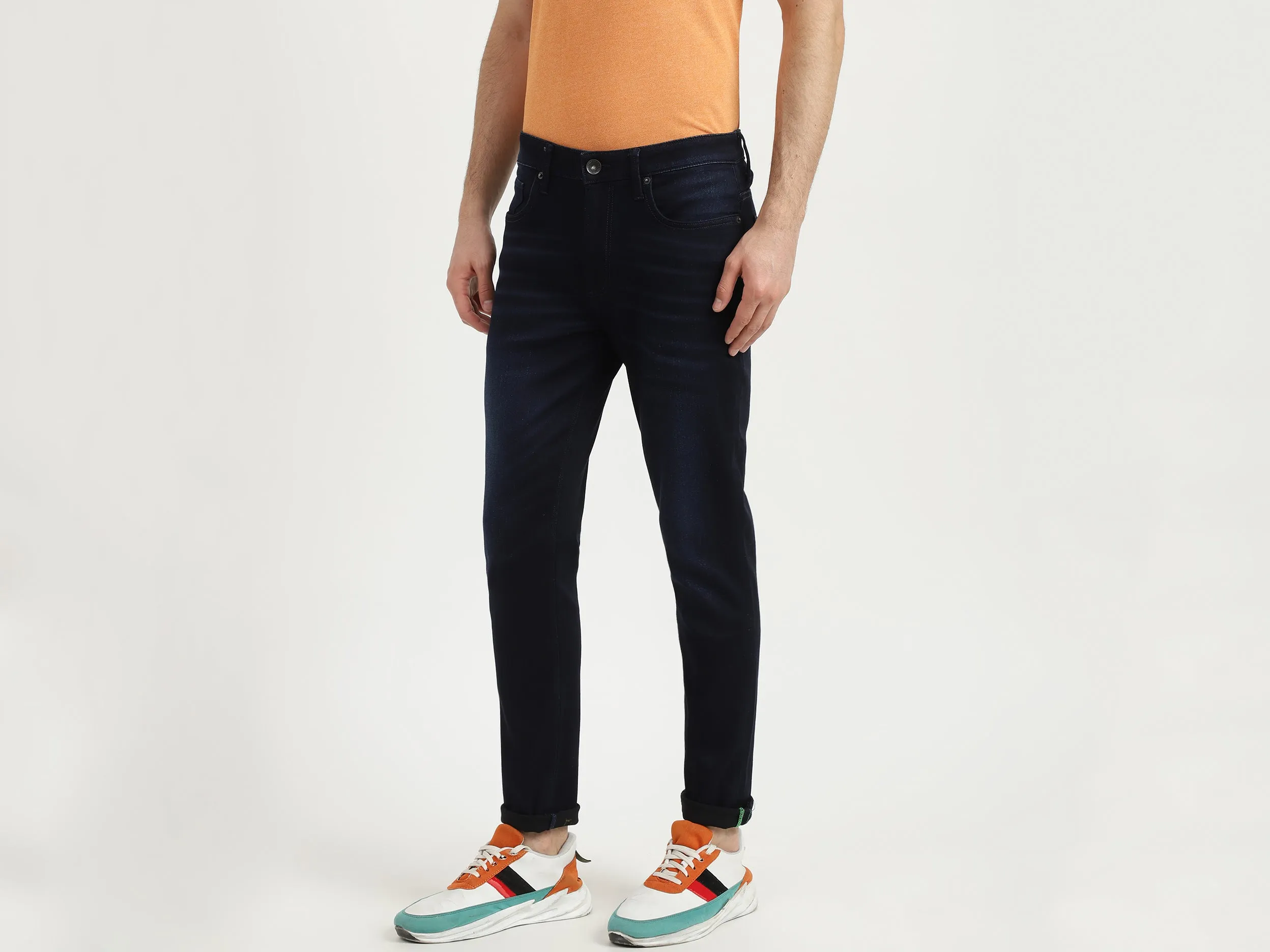 Mens Carrot Fit Solid Jeans