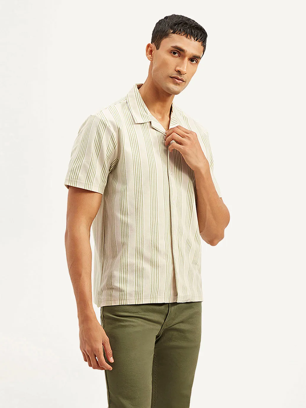 Men's Resort Collar Striped Relaxed Fit Camp Shirt