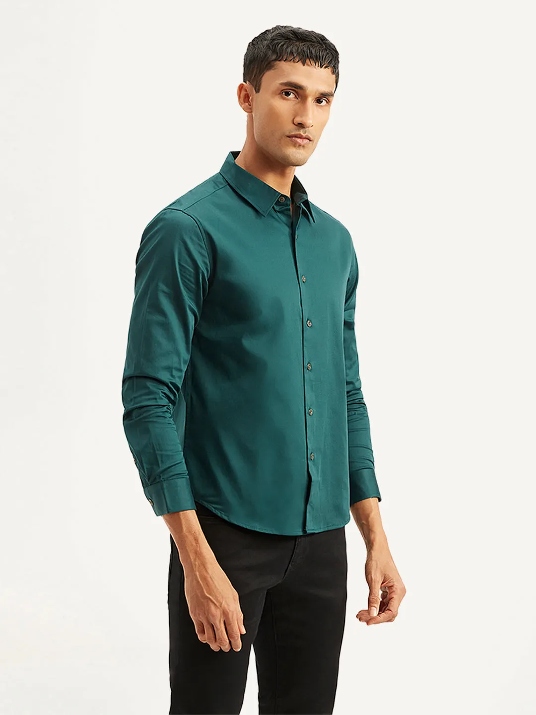 Men's Solid Slim Fit Shirt