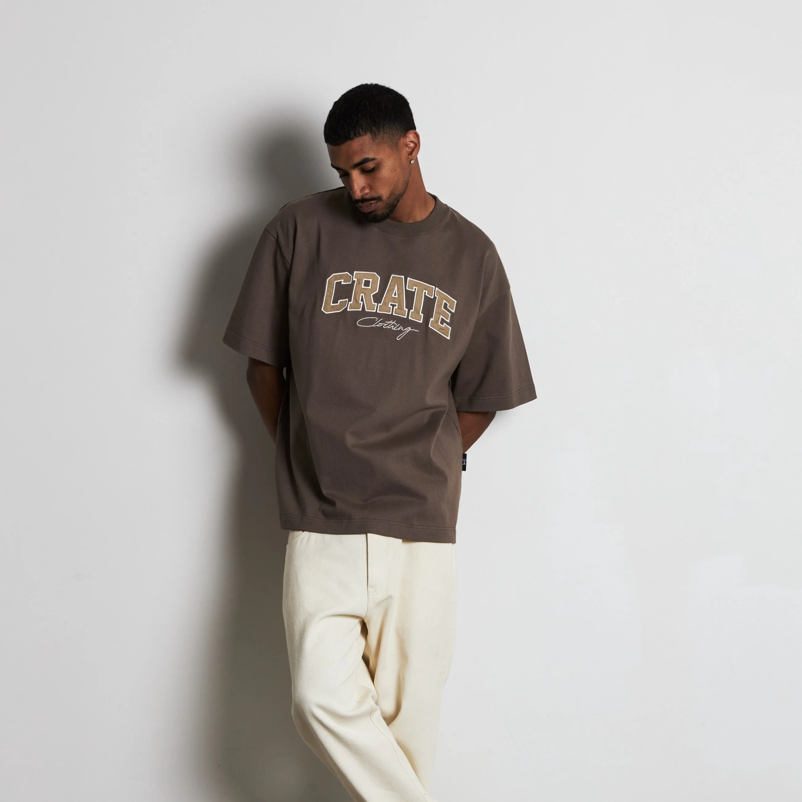 MEN'S VARSITY BOX FIT T-SHIRT