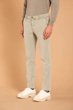 Milano Essential men's chino pants in gabardine stretch with special washing effect extra slim fit