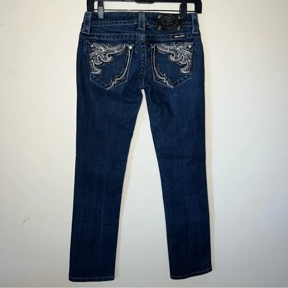 Miss Me for Buckle Embellished Dark Blue Slim Low Rise Capri Jeans Size 25