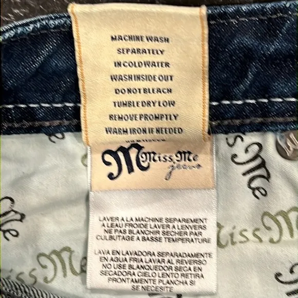 Miss Me Pink and Blue Bedazzled Back Pockets Straight Fit Jeans Size 27