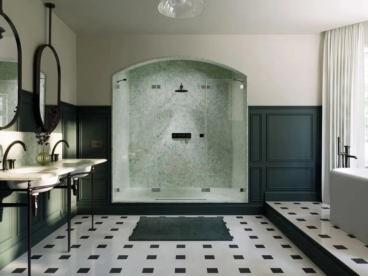 MONTGOMERY Cambria Quartz Slab