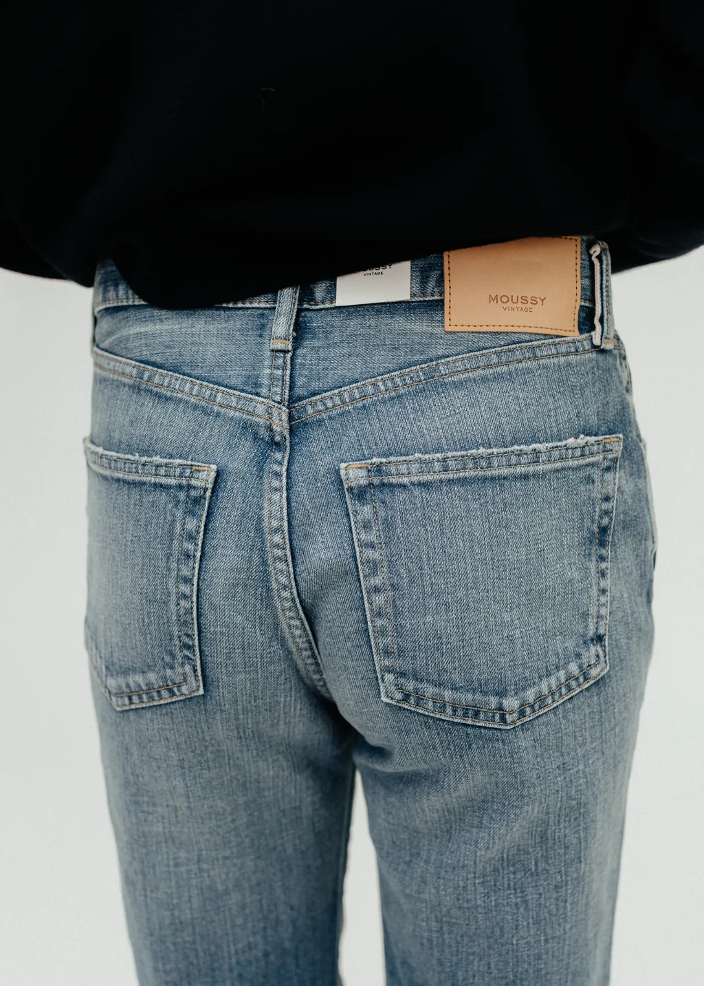 Moussy MV Nichols Straight Jean