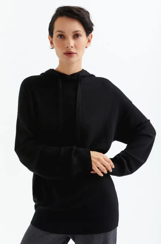 Movesgood Bamboo Cashmere Hommi Hoodie in Black