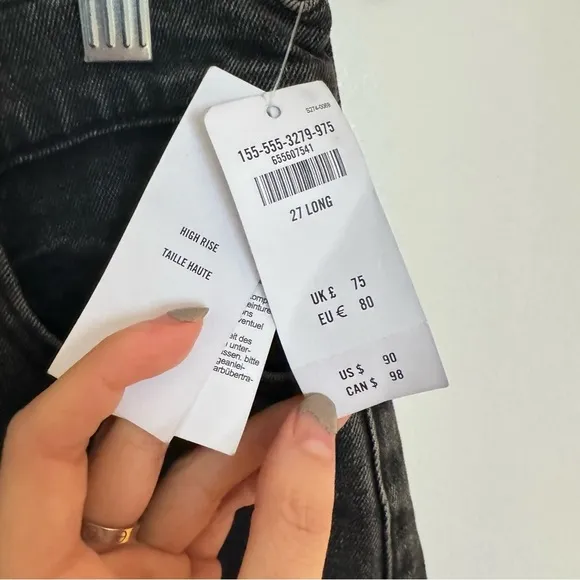 NWT Abercrombie &amp; Fitch High Rise Mom Jean in Black 27 4 Long