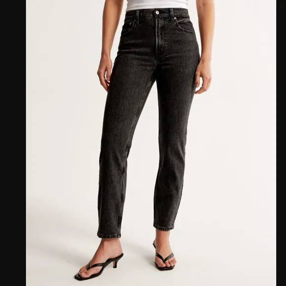 NWT Abercrombie &amp; Fitch High Rise Mom Jean in Black 27 4 Long