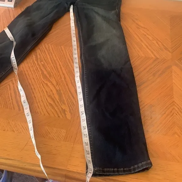 Nwt Abercrombie &amp;Fitch straight mid rise jeans
