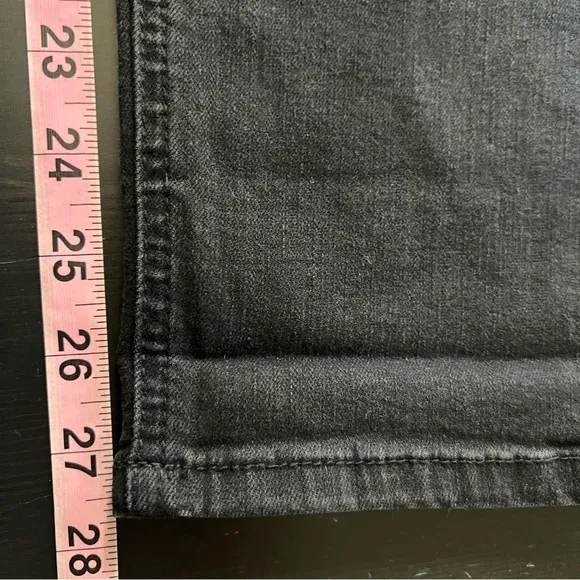 NWT Democracy slim straight crop black jeans size 16W.