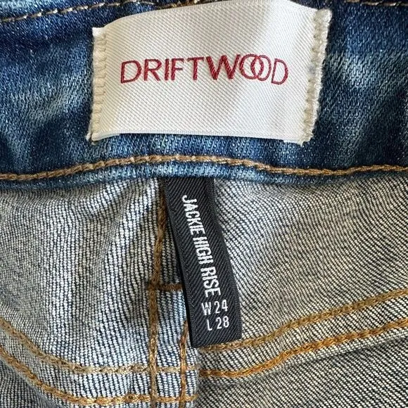 NWT Driftwood Jackie High-Rise Aztec Embroidered Slim silhouette Skinny Jeans 24