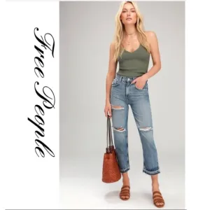 NWT Free People Lita Distressed High-Waist Jeans