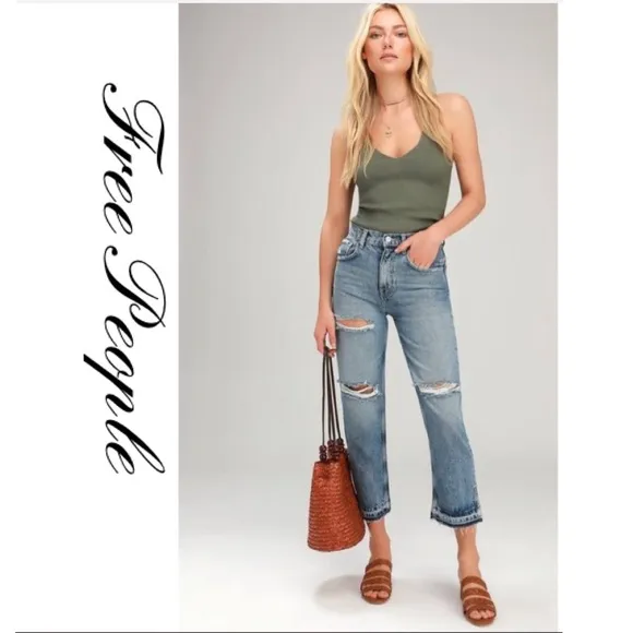 NWT Free People Lita Distressed High-Waist Jeans
