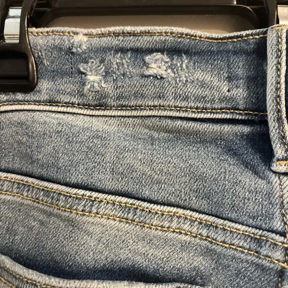 NWT Judy Blue | Hi-Waist Destroy Back Hem Dart Slim Denim Jeans 14W