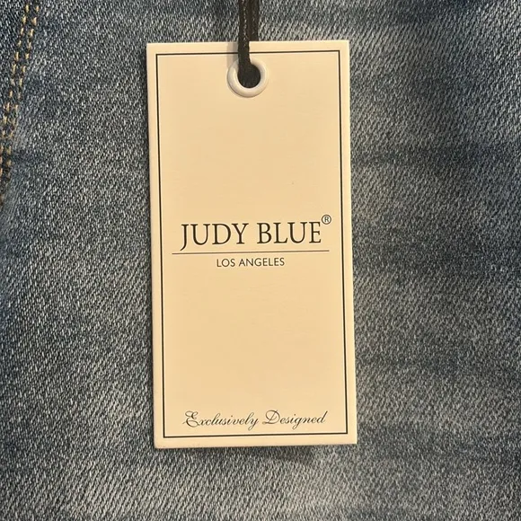 NWT Judy Blue | Hi-Waist Destroy Back Hem Dart Slim Denim Jeans 14W