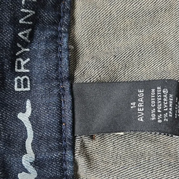 NWT Lane Bryant Slim Bootcut  Size 14 Women's Dark Blue Jeans