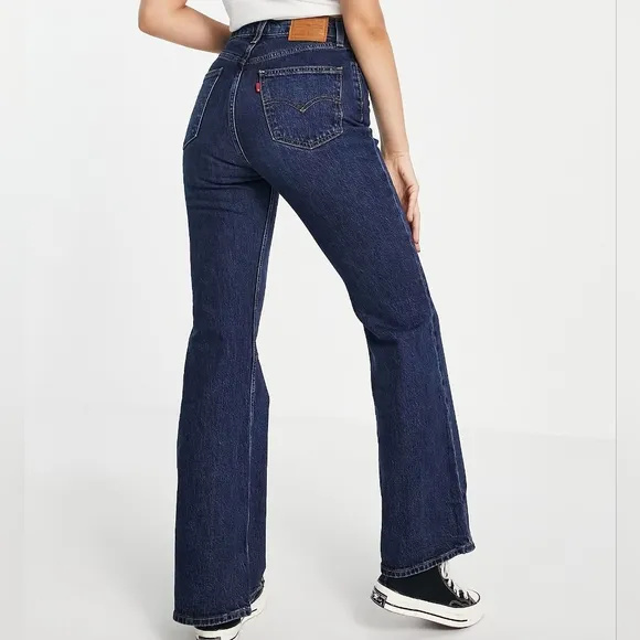 NWT Levi's Premium Sonoma Train Dark Wash 70s High Rise Flare Jeans 25x34