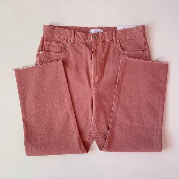 NWT! LOFT Womens High Waist Straight Crop Jean Blush Pink Frayed Hemline Size 31