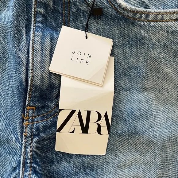 NWT Zara Women’s Premium The Vintage Flare Jeans in Sentinel Blue.