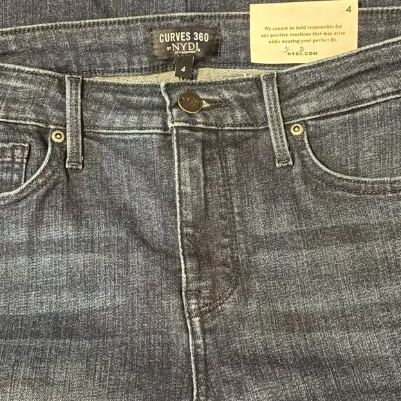 NYDJ Curves 360 Slim Straight Side Slit Capri Jeans Size 4 Color Mesquite