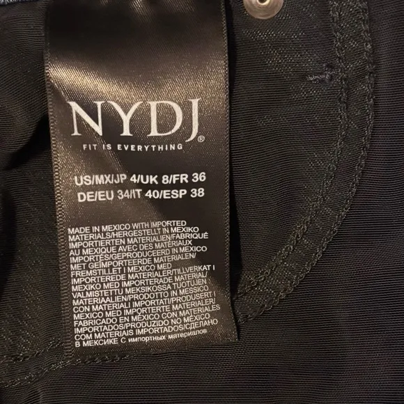 NYDJ Curves 360 Slim Straight Side Slit Capri Jeans Size 4 Color Mesquite