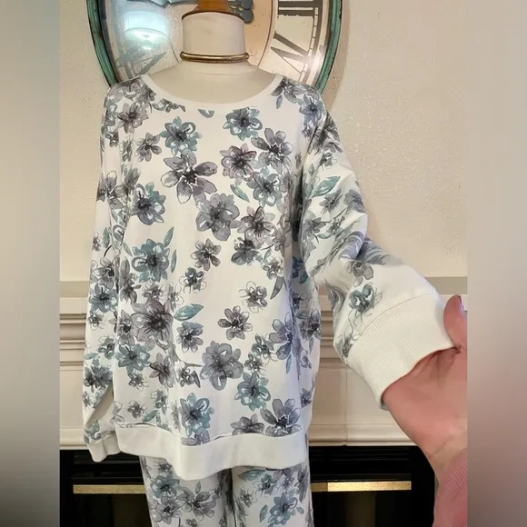 NYDJ Forever Comfort Matching Sweats