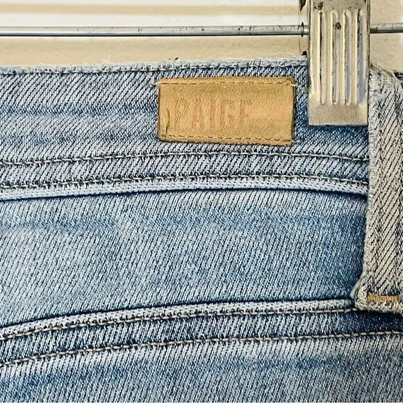 PAIGE Light Wash Frayed Raw Hem Sarah Slim Jeans in Size 24 EUC