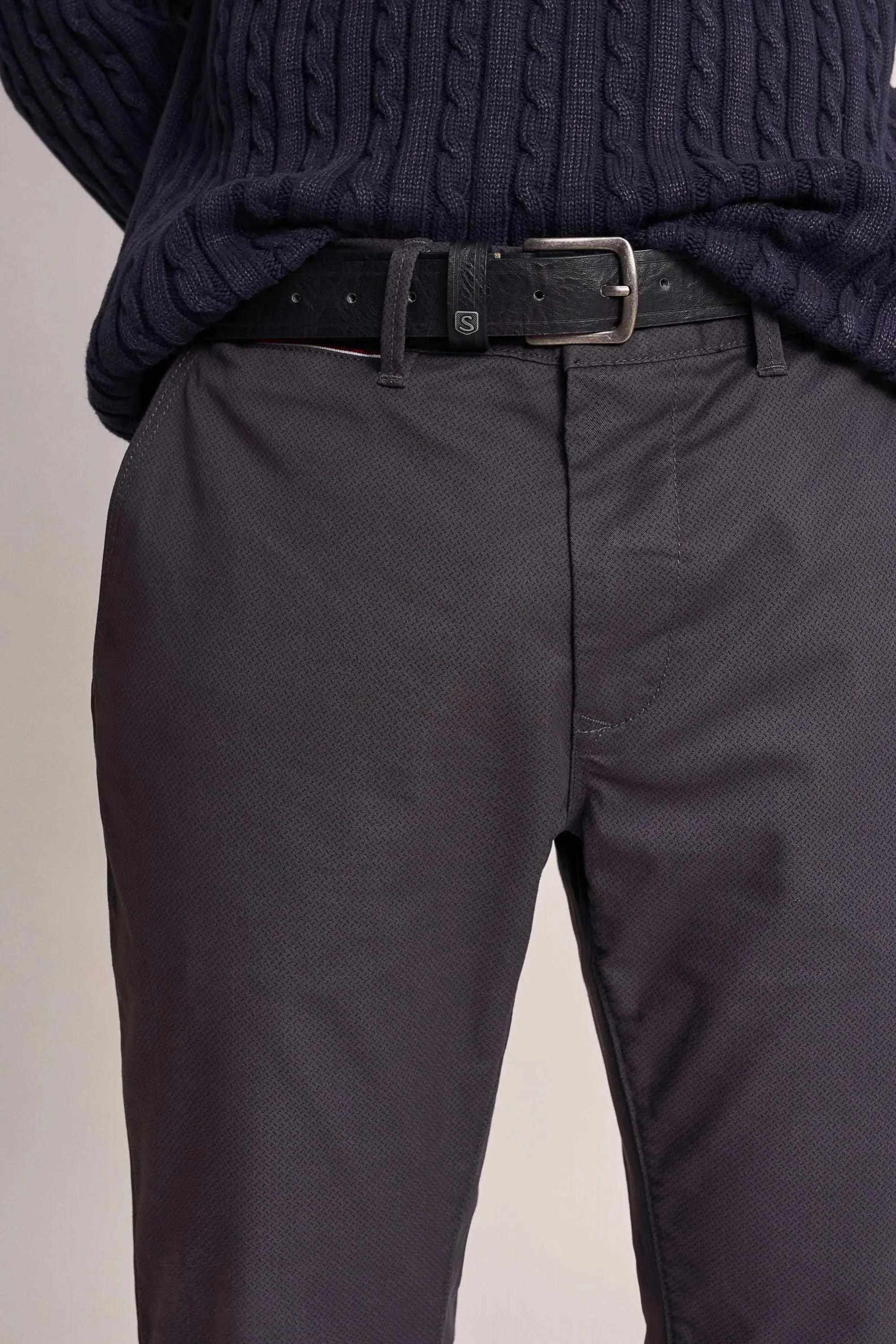 Pantalones Andy Slim con Microestampado