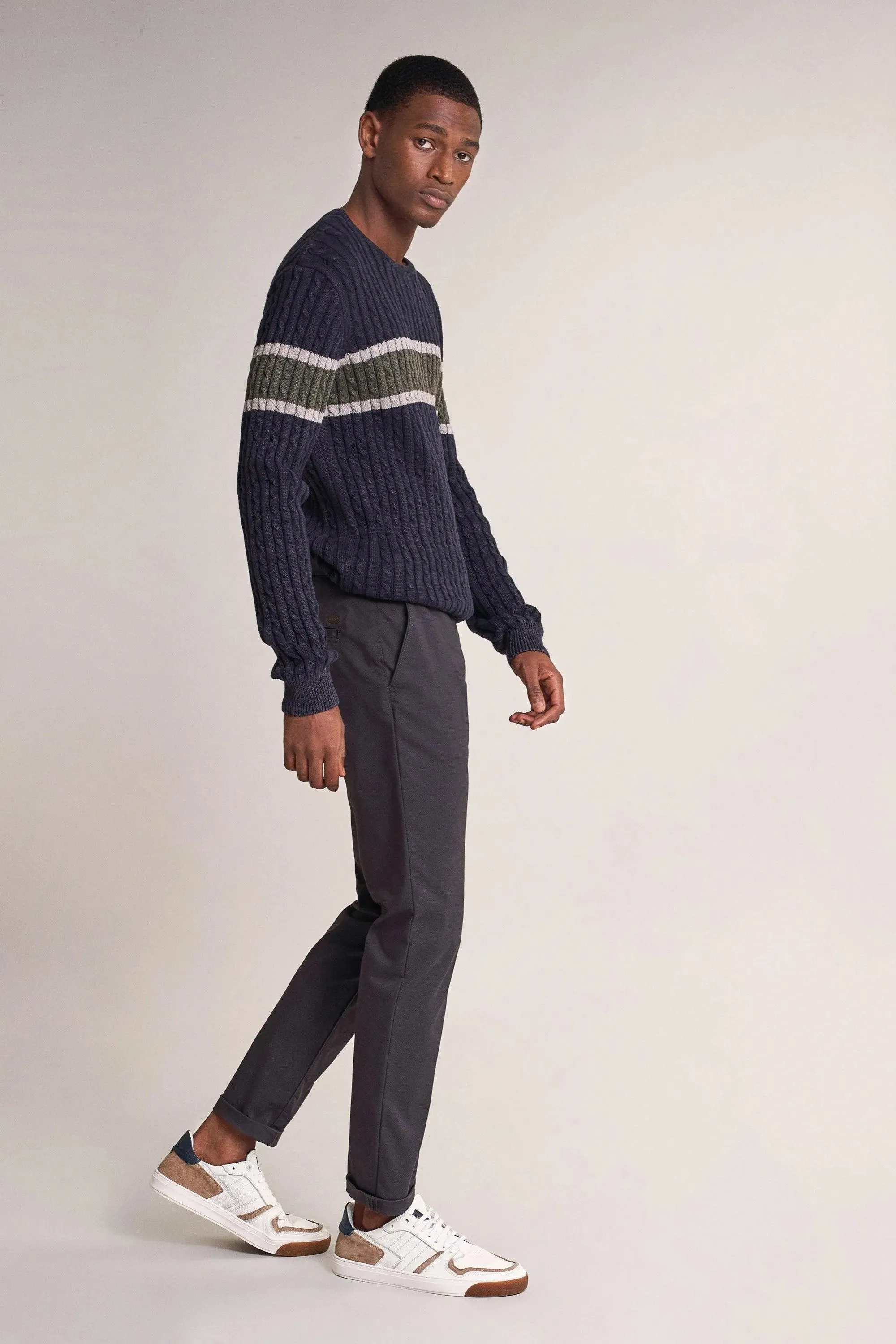 Pantalones Andy Slim con Microestampado