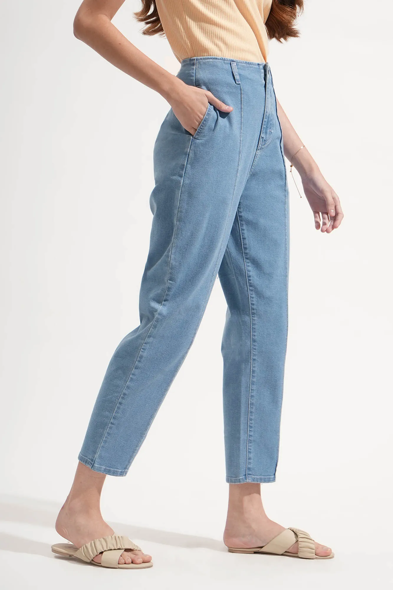 Pintuck Slim Jeans