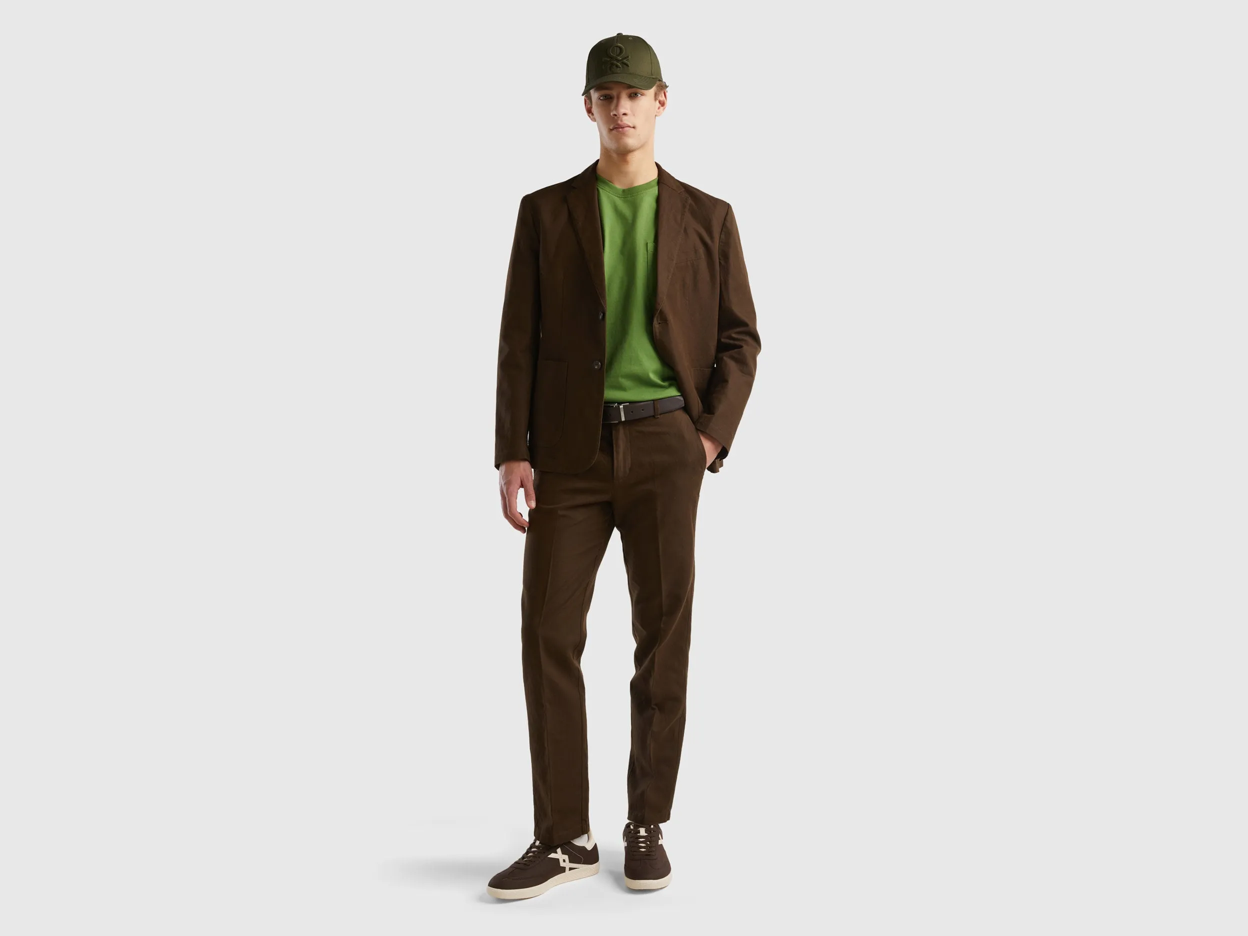 Regular Fit Notched Lapel Collar Solid Blazer