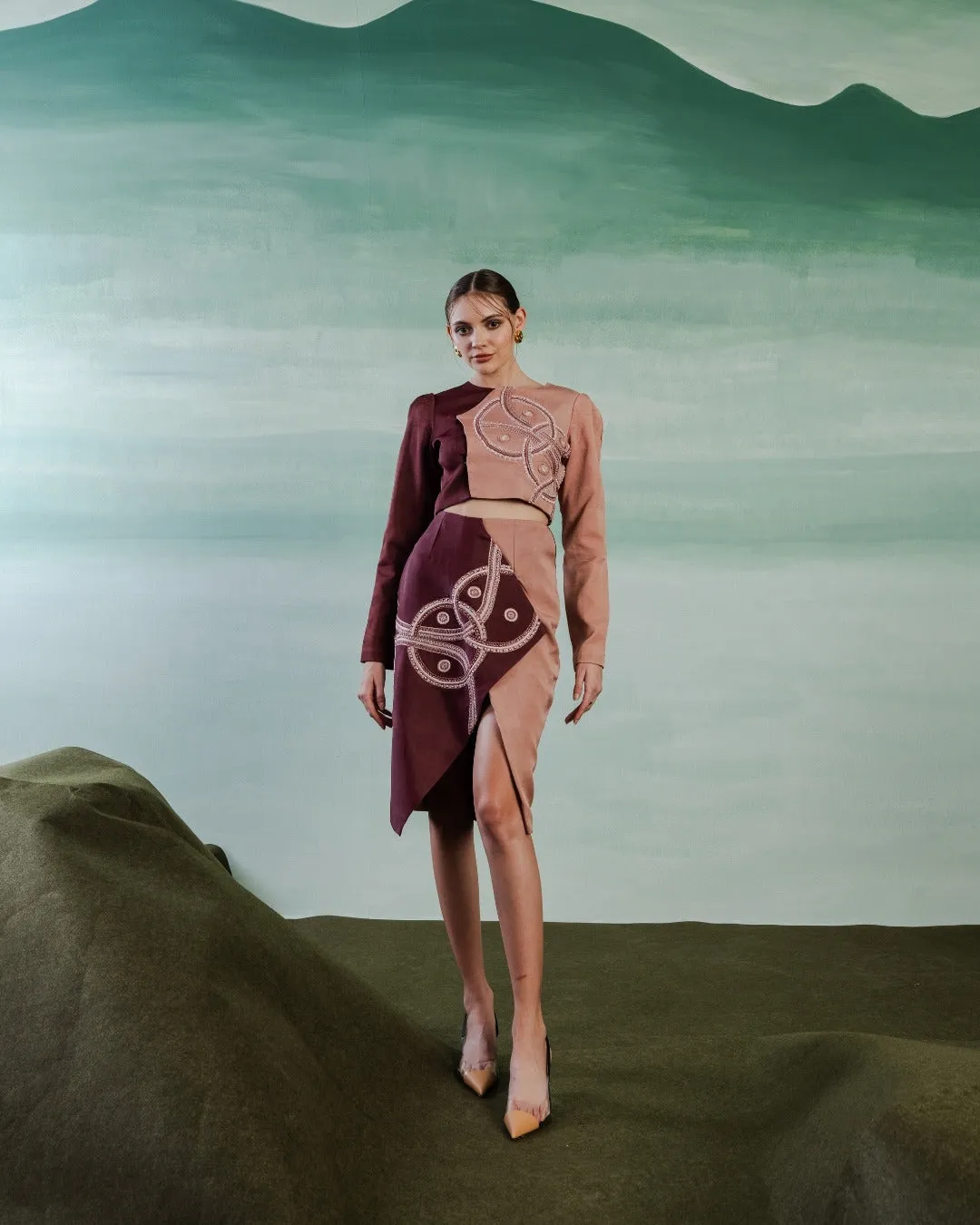 Romanesque Elegance Wrap