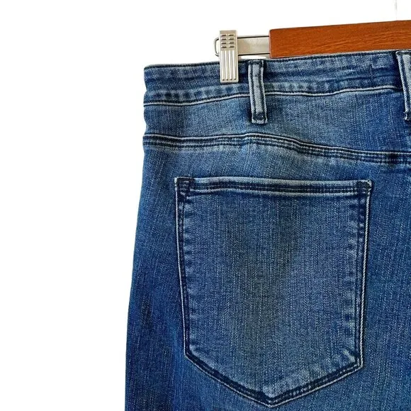 Silver Jeans NEW Beau Girlfriend Fit Mid Rise Jeans Size 16W