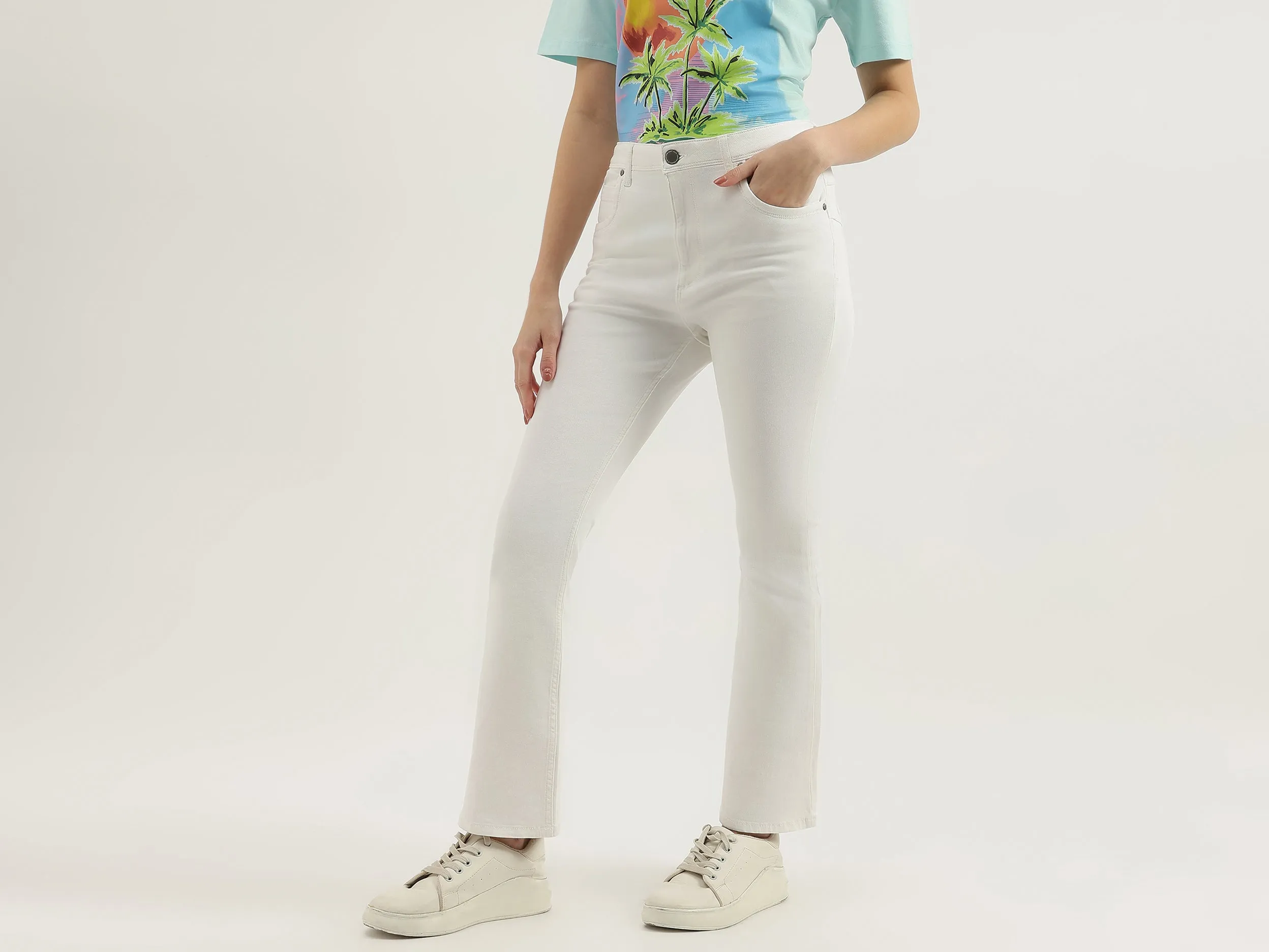 Solid Boot-Leg Fit Jeans
