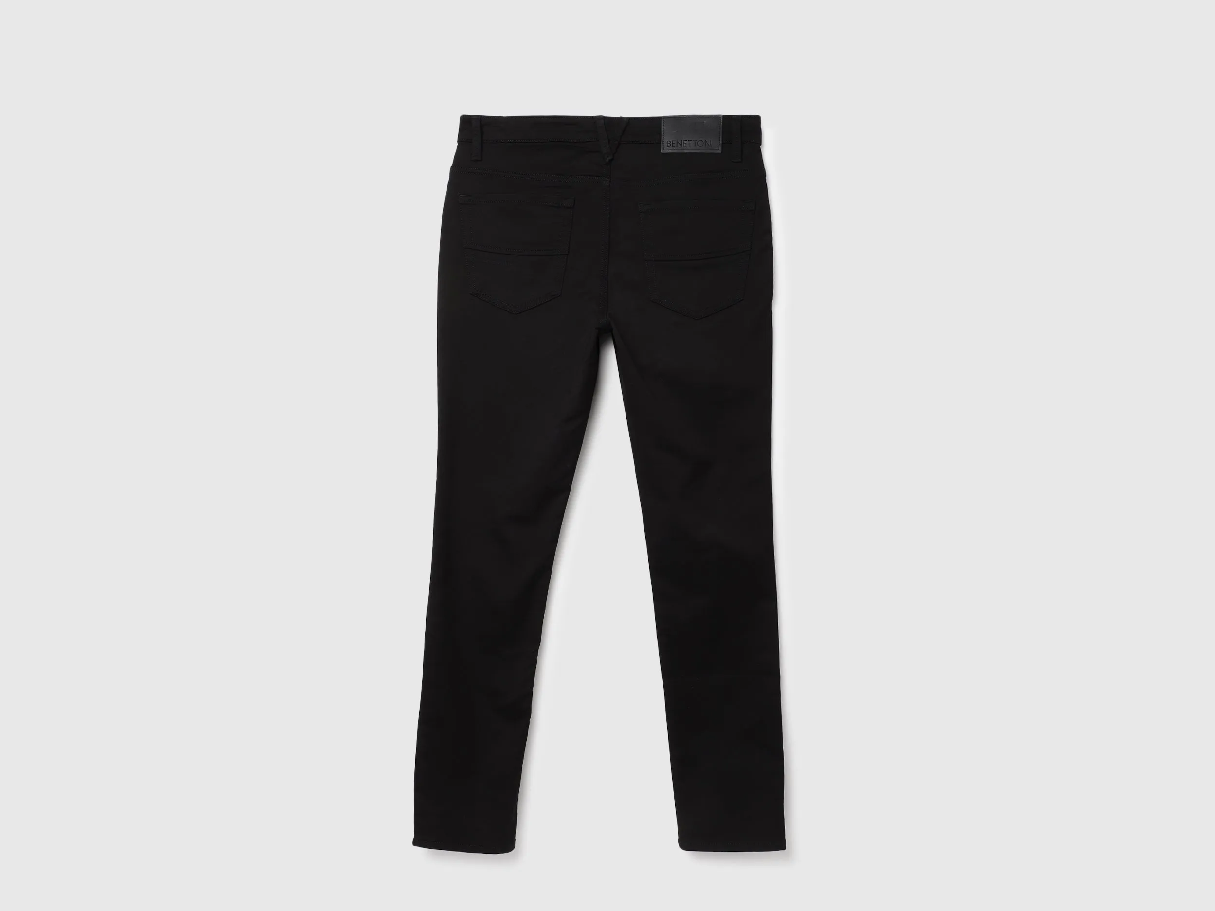 Solid Pattern Skinny Fit Jeans