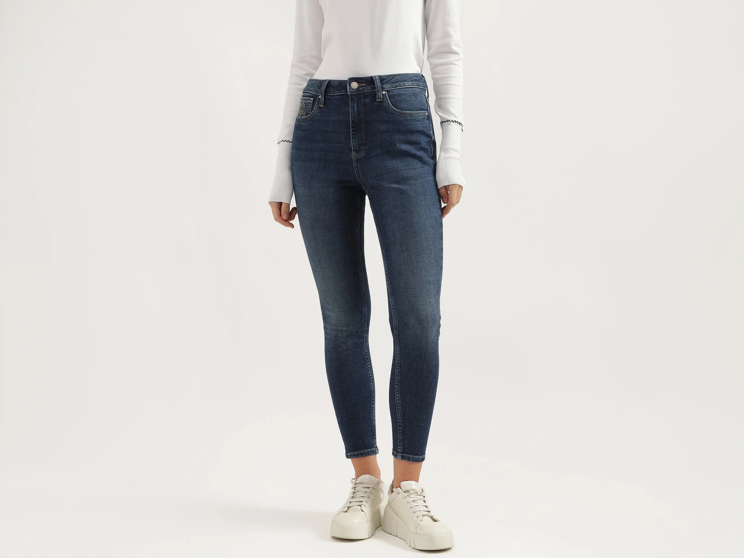 Solid Skinny Fit Jeans